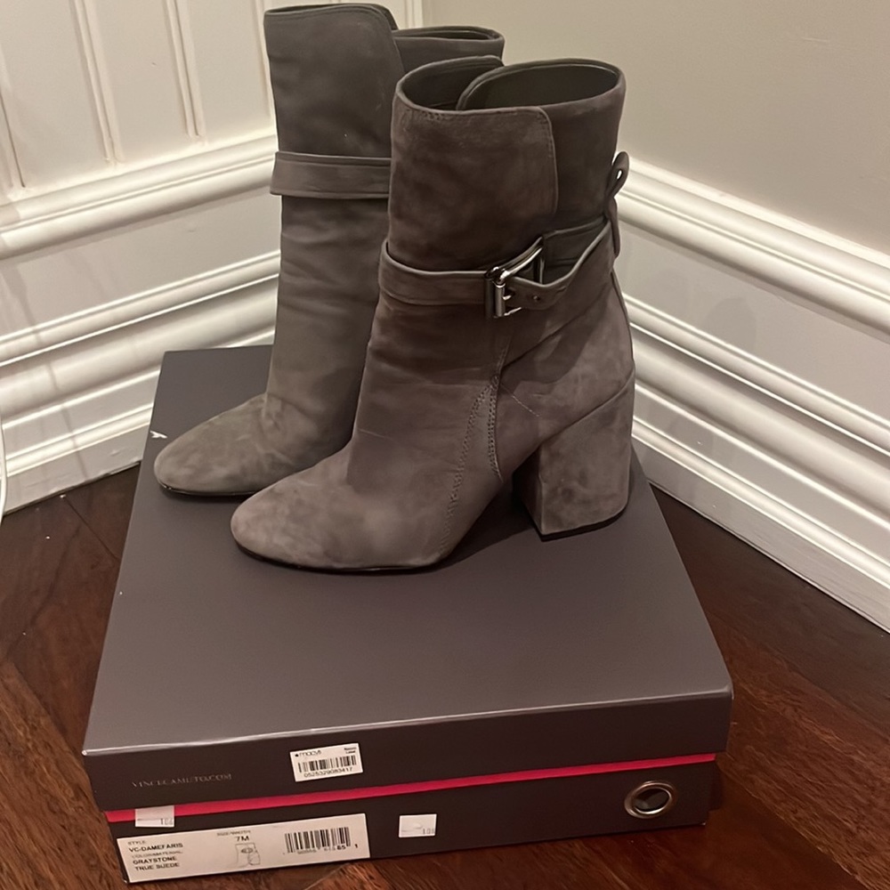 Vince Camuto Damefaris- Graystone Suede- 7M with box